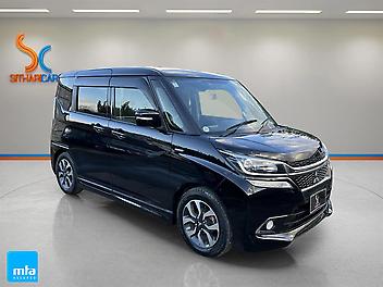 101,862 Km, People Movers, 1200 cc, Hybrid engine, Auto