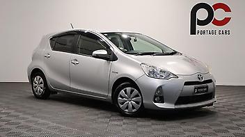 121,130 Km, Hatchback, 1496 cc, Hybrid engine, Automatic