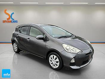 115,914 Km, Hatchback, 1500 cc, Hybrid (Electricity) engine, Auto