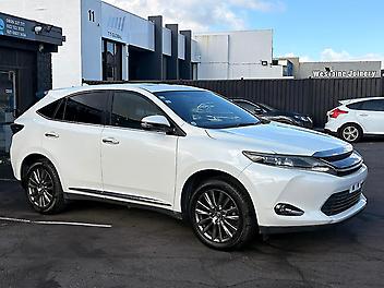 139,730 Km, RV-SUV, 2493 cc, Petrol - Hybrid engine, Automatic