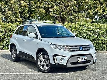 140,138 Km, RV-SUV, 1600 cc,  engine, Automatic