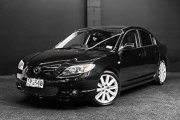 151,000 Km, Hatchback, 2260 cc, Petrol engine, Manual