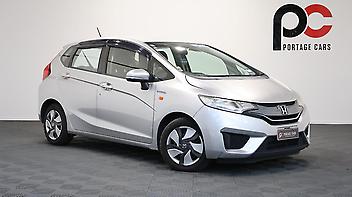 67,520 Km, Hatchback, 1500 cc, Hybrid engine, Automatic