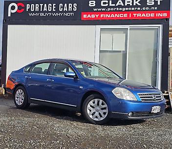 105,023 Km, Sedan, 2340 cc, Petrol engine, Automatic