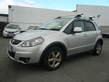 162,000 Km, Hatchback, 2000 cc, Petrol engine, automatic