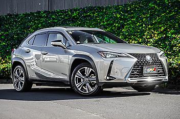 63,373 Km, SUV, 0 cc, Electric engine, Automatic