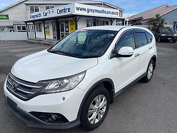 107,053 Km, Wagon, 1997 cc, Petrol engine, Auto