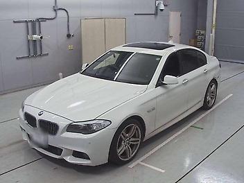 86,000 Km, Sedan, 2000 cc, Petrol engine, Automatic
