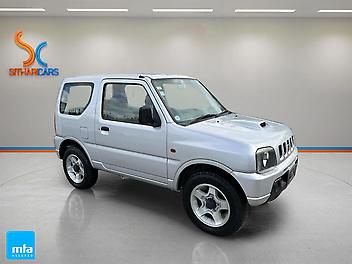 67,485 Km, RV-SUV, 658 cc, Petrol engine, Auto