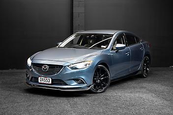 125,000 Km, Sedan, 2480 cc, Petrol engine, Tiptronic