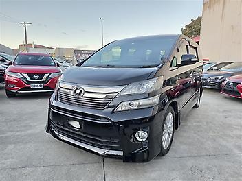 101,398 Km, Van, 2362 cc, Petrol engine, Automatic