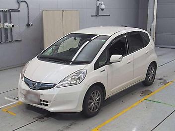 44,000 Km, Hatchback, 1300 cc, Petrol - Hybrid engine, Automatic