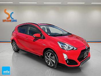 114,625 Km, Hatchback, 1500 cc, Hybrid (Electricity) engine, Auto