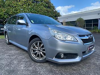 64,770 Km, Station Wagon, 2498 cc, Petrol engine, Automatic