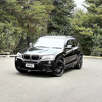 137,000 Km, SUV, 1990 cc, Petrol engine, Automatic
