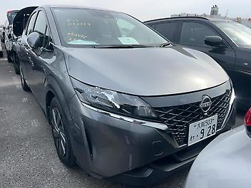 71,000 Km, Hatchback, 1200 cc, Hybrid (Electricity) engine, automatic