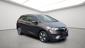 92,000 Km, Hatchback, 1500 cc, Hybrid engine, Automatic
