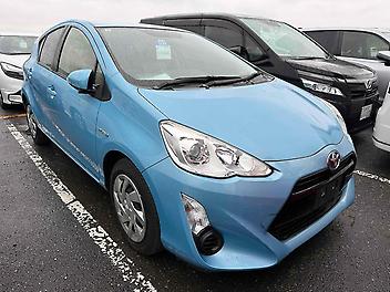 35,900 Km, Hatchback, 1500 cc, Hybrid engine, Automatic