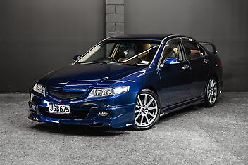 155,000 Km, Sedan, 1990 cc, Petrol engine, Automatic