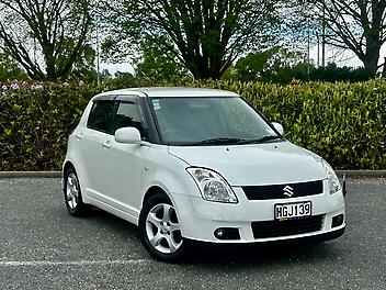 122,722 Km, Hatchback, 1500 cc,  engine, Automatic