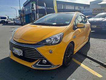 55,535 Km, Hatchback, 1496 cc, Hybrid (Electricity) engine, Automatic 55,535 Km, Hatchback, 1496 cc, Hybrid (Electricity) engine, Automatic