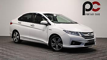 84,560 Km, Sedan, 1496 cc, Hybrid engine, Automatic