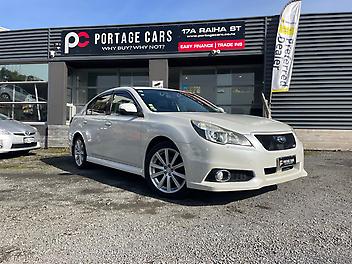 96,577 Km, Sedan, 2498 cc, Petrol engine, Automatic
