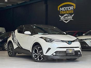 62,855 Km, RV-SUV, 1800 cc, Petrol engine, Automatic