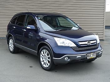 139,840 Km, RV/SUV, 2350 cc, Petrol engine, Automatic