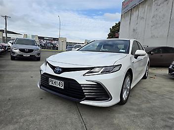 61,268 Km, Sedan, 2500 cc, Hybrid engine, Automatic