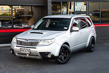 167,000 Km, RV-SUV, 1990 cc, Petrol engine, Manual