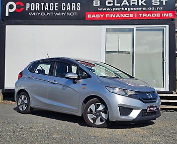 67,450 Km, Hatchback, 1500 cc, Hybrid engine, Automatic