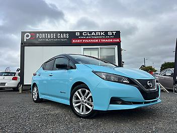 38,619 Km, Hatchback, 0 cc, Electric engine, Automatic