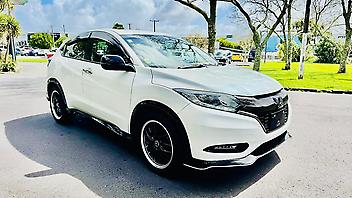 79,317 Km, RV-SUV, 1496 cc, Petrol engine, Automatic