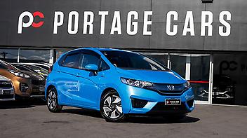98,790 Km, Hatchback, 1496 cc, Hybrid engine, Automatic