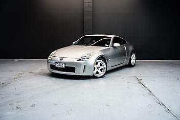 159,000 Km, Coupe, 3495 cc, Petrol engine, Manual