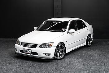 90,000 Km, Sedan, 1990 cc, Petrol engine, Automatic