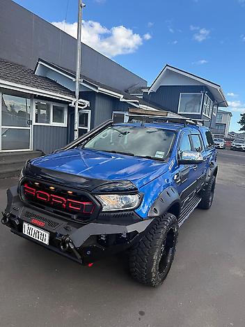 225,323 Km, Ute, 3198 cc, Diesel engine, Automatic