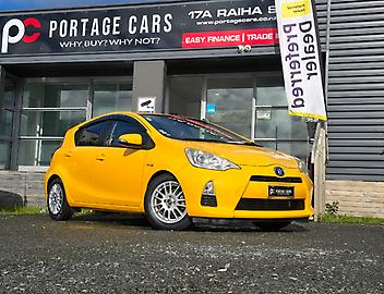 78,653 Km, Hatchback, 1496 cc, Hybrid engine, Automatic