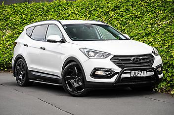 165,044 Km, 4WD, 2200 cc, Diesel engine, Automatic