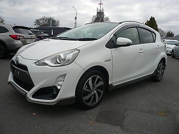 86,000 Km, Hatchback, 1500 cc, Hybrid (Electricity) engine, automatic