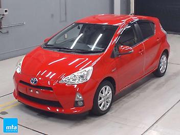 112,721 Km, Hatchback, 1500 cc, Hybrid (Petrol) engine, Auto