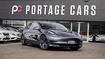71,697 Km, Sedan, 0 cc, Electric engine, Automatic
