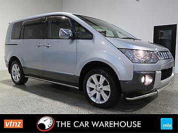 189,595 Km, Van, 2267 cc, Diesel engine, Automatic