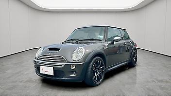 157,400 Km, Hatchback, 1590 cc, Petrol engine, Automatic