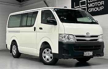 149,553 Km, People Movers, 2982 cc, Diesel engine, Manual