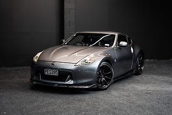 157,000 Km, Coupe, 3696 cc, Petrol engine, Automatic