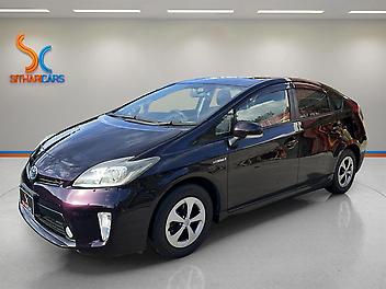 115,012 Km, Hatchback, 1800 cc, Hybrid engine, Auto