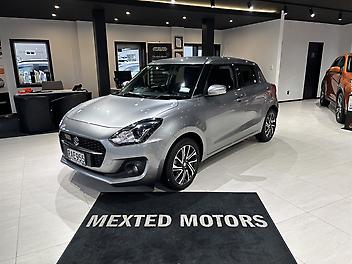 18,000 Km, Hatchback, 1197 cc, Hybrid (Electricity) engine, CVT