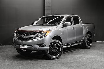214,000 Km, Ute, 3196 cc, Diesel engine, Manual